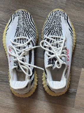 Adidas Yeezy Boost 350 V2 Zebra CP9654 Mens 9 No Box Missing 1 Insole AS-IS